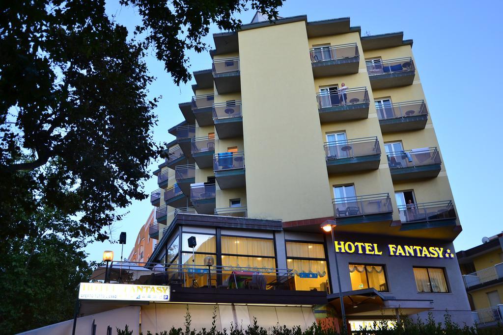 Hotel Fantasy Rimini Kültér fotó