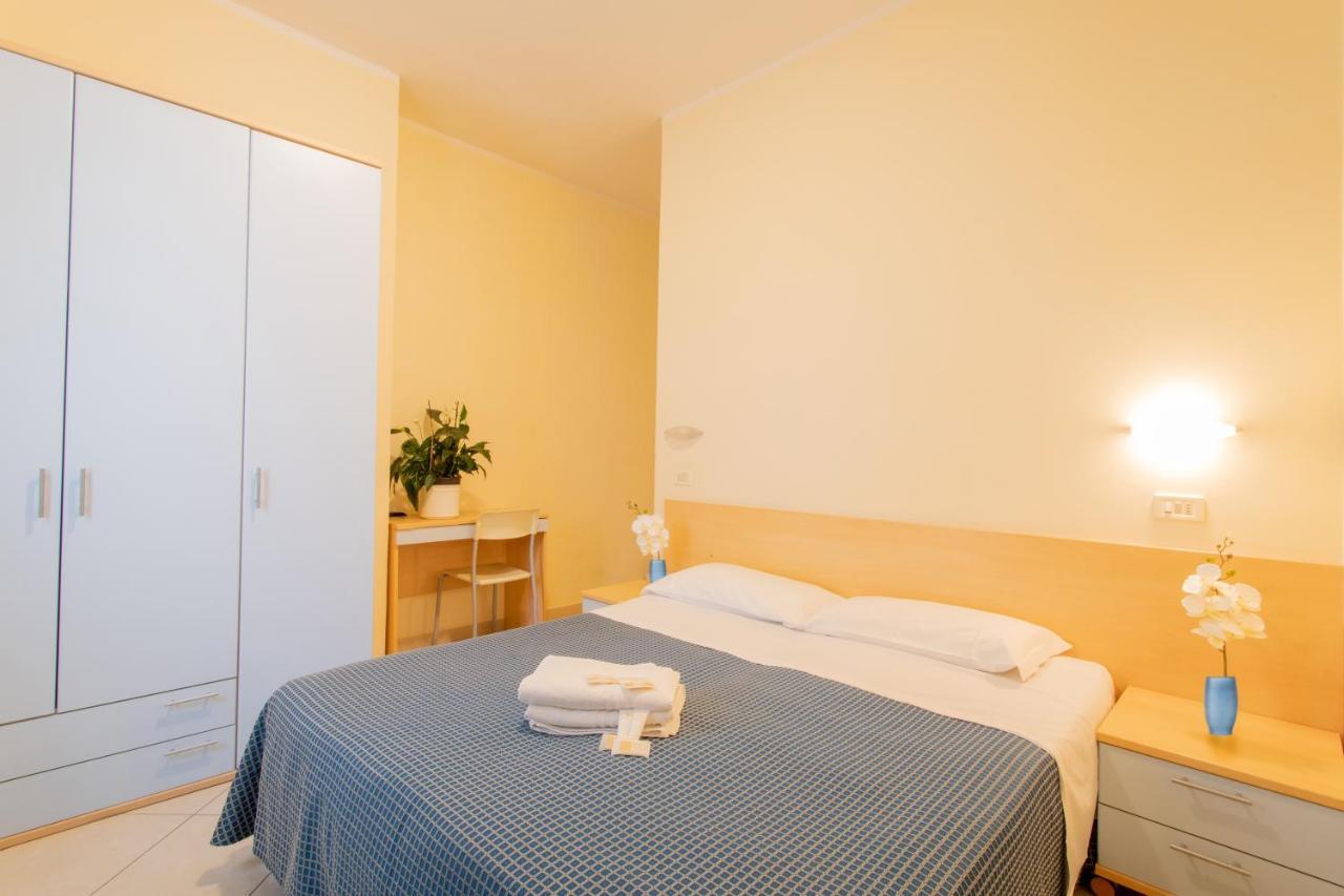 Hotel Fantasy Rimini Kültér fotó